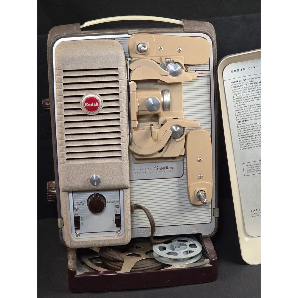 Vintage Kodak Cine Showtime 8mm Movie Projector Model A20 Rochester NY Case NEW!